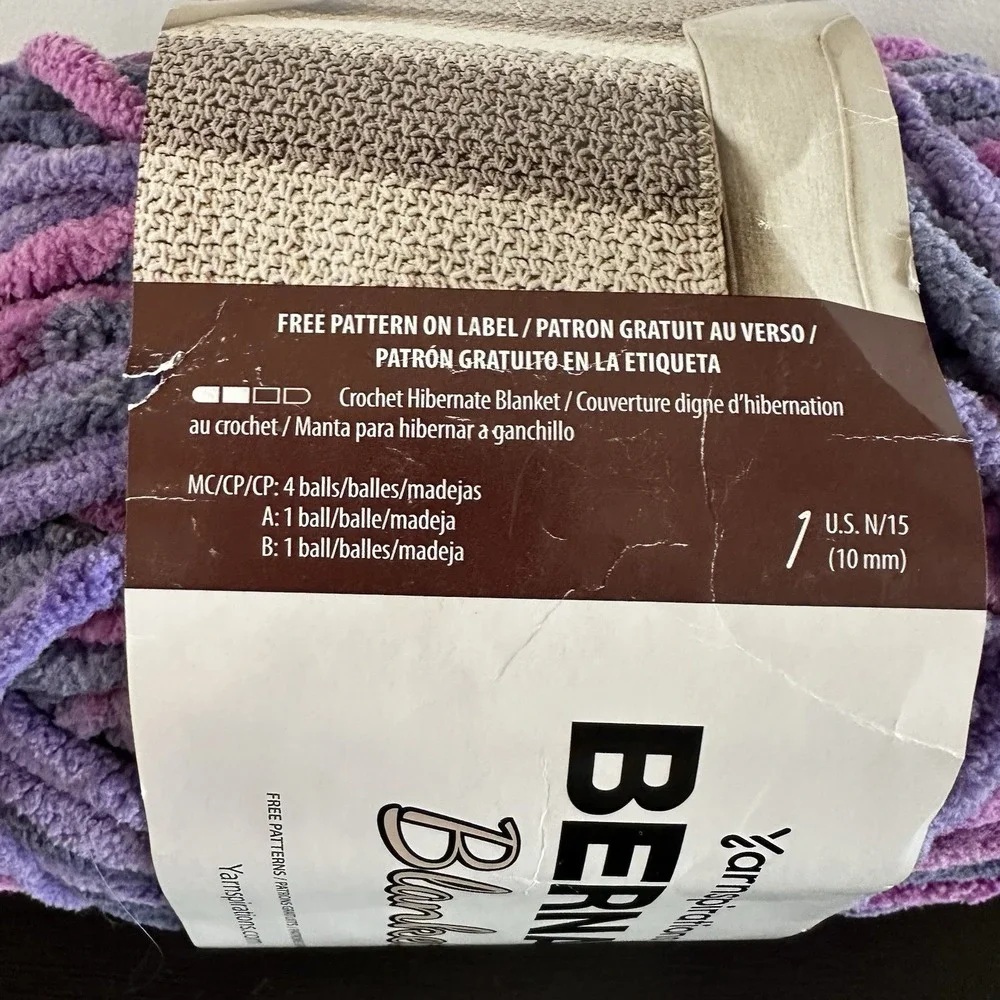 Bernat® Blanket™ #6 Super Bulky Polyester Yarn, Purple Sunset 10.5oz/300g